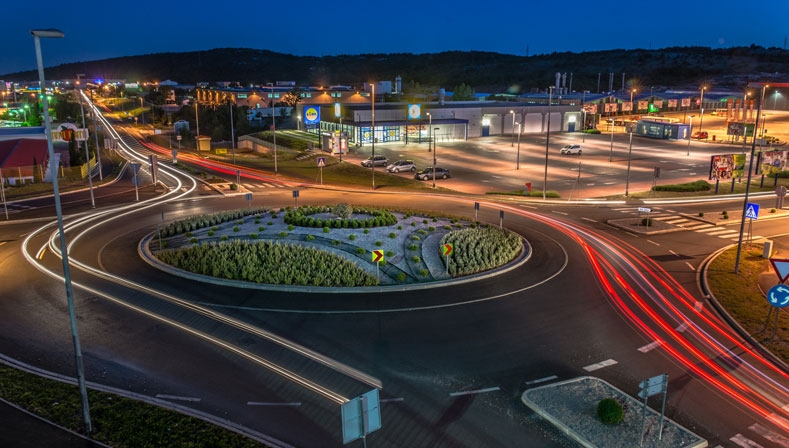 Industrijska zona Kukuljanovo noću